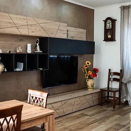 A Casa Di Ma Gi Apartment *